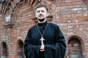 Священник Александр Кухта подал в Следственный комитет заявление о поручительстве за политзаключенного Игоря Лосика