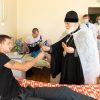 Патриарший Экзарх навестил людей, пострадавших в ходе протестных акций