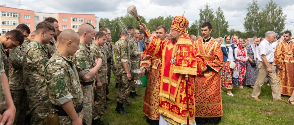 Под нарастающим давлением: христиане и церкви Беларуси