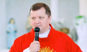 Ватикан назначил нового епископа для Беларуси — ровно год назад он подвергся задержанию в Лиде