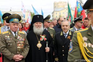 Ленточки на рясе: реакция духовенства на идеологическую кампанию к 9 мая