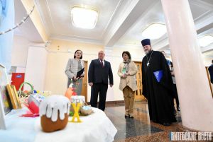 Белая Русь и БПЦ провели пасхальный концерт в Витебске