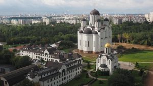 Около Радосте-Скорбященского прихода в Минске — режим повышенной готовности