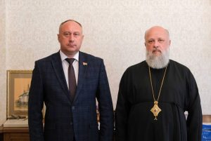 В Брестской епархии побывал помощник Лукашенко