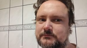 В помощи нуждается политэмигрант-активист, в прошлом один из руководителей Минского духовного училища