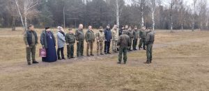 Священник поздравил с годовщиной войска, замкомандующий которых «отработал» на протестах