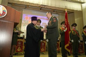 Священник поздравил с юбилеем военную часть, охраняющую спецгрузы, атомную станцию и другие гособъекты