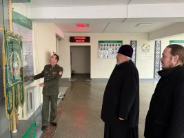 В Гомеле обсудили сотрудничество епархии и кадетского училища