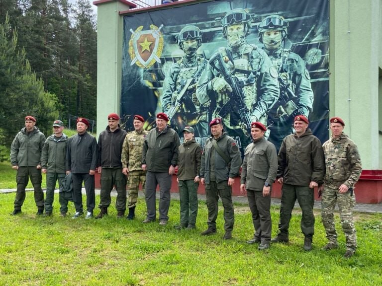 Духовный лидер мусульман участвовал в экзамене на право ношения крапового берета