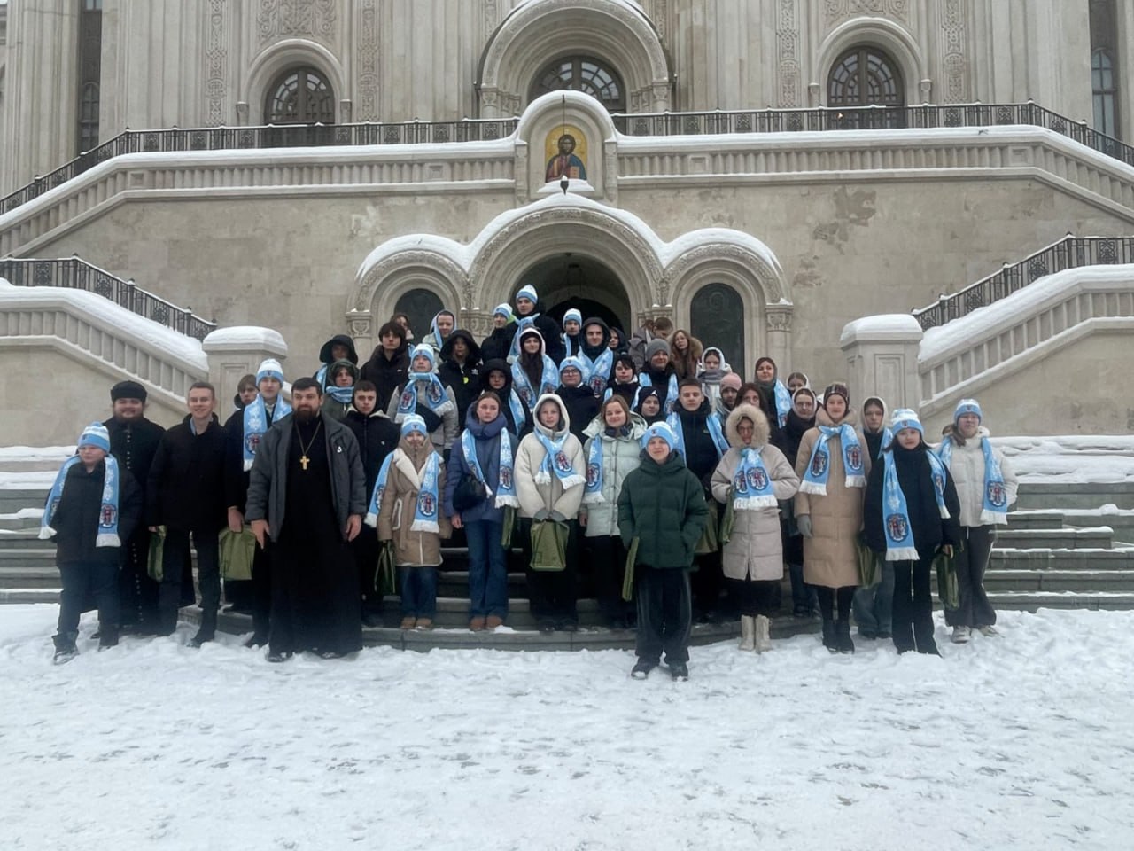 Митрополит благословил группу детей на «пророссийскую» экскурсию