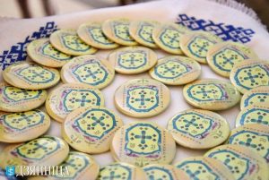 Детям из военно-патриотического клуба после клятвы вручили памятные знаки Гродненской епархии