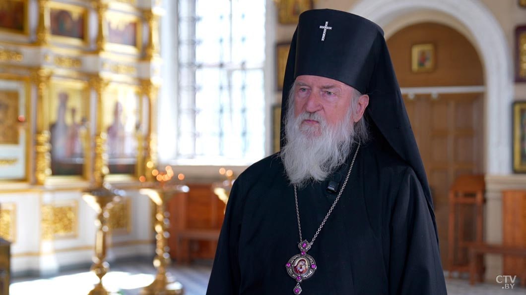 75-летний архиепископ БПЦ попросился на покой — но ему разрешилиостаться