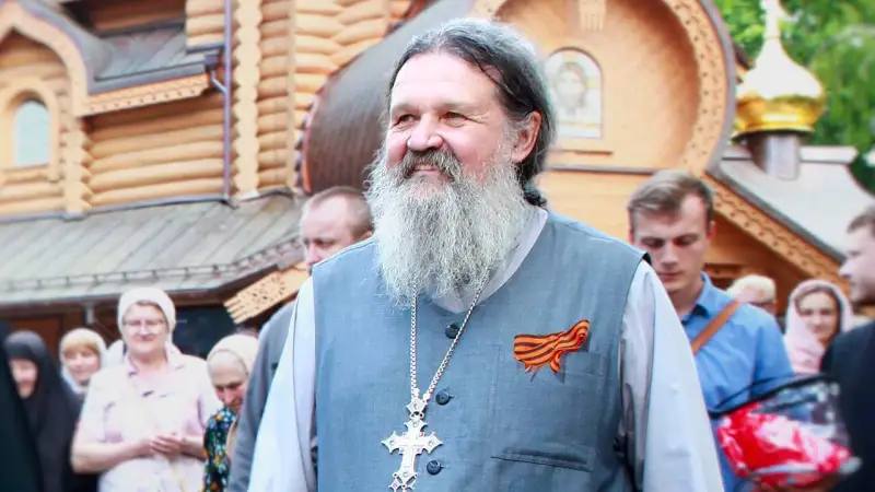 Лемешонок посоветовал пастве «собираться на Святой Руси», потому что наступили апокалиптические времена