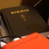 У пакоі байца «1514» заўважылі Біблію па-беларуску
