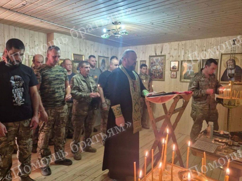 Для обустройства храма на оккупированной Херсонщине привезли иконы из Беларуси