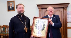 Православный монах посетил музей Госконтроля