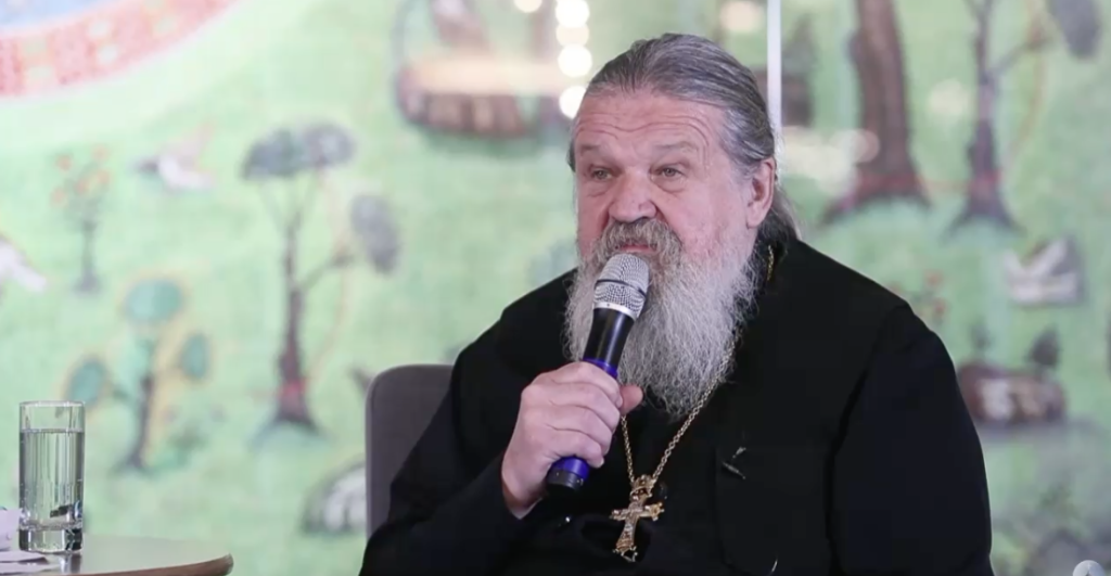 «Я нахожусь на пороховой бочке — уже много лет»: протоиерей Андрей Лемешонок пожаловался на проверки